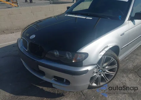 2004 BMW 330I z USA, uszkodzony, nr VIN WBAEV53414KM34034